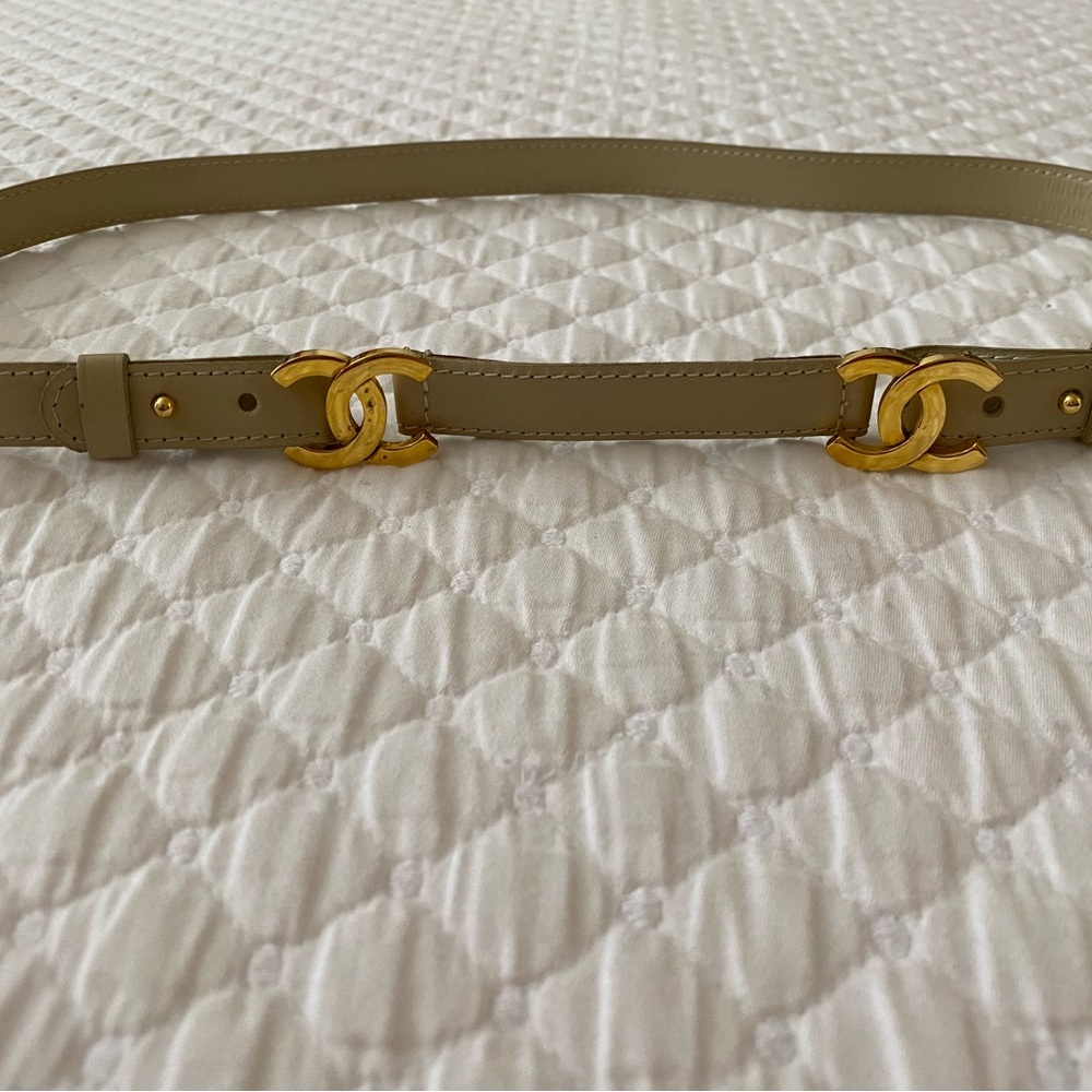 CHANEL Tan and Gold Belt